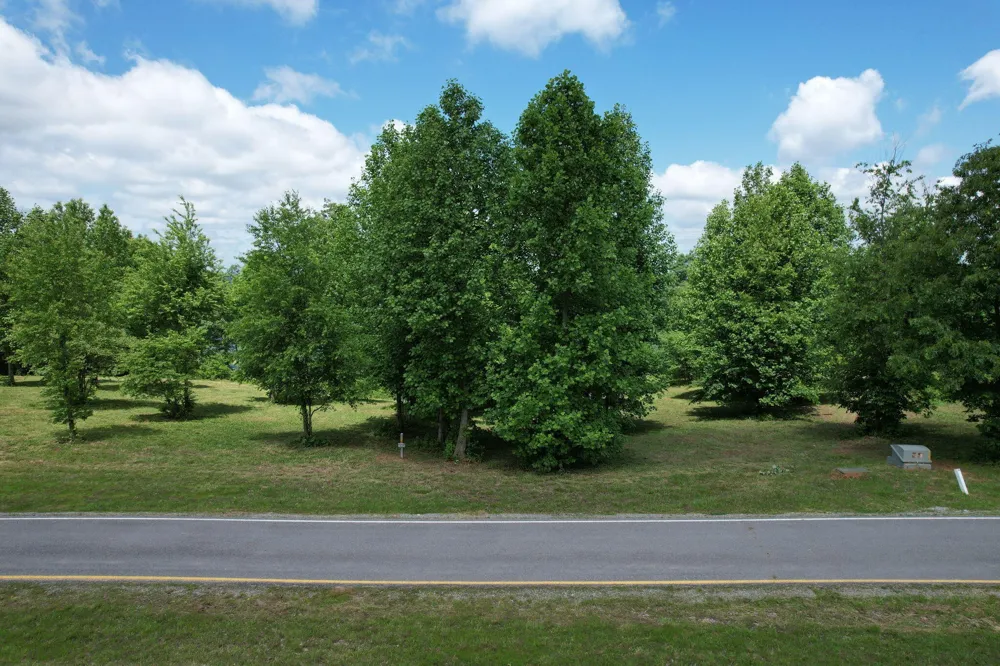 755 Sunset Circle Jasper, TN 37347