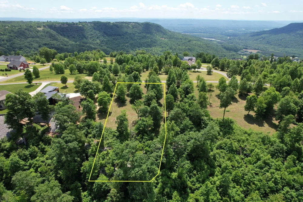 755 Sunset Circle Jasper, TN 37347