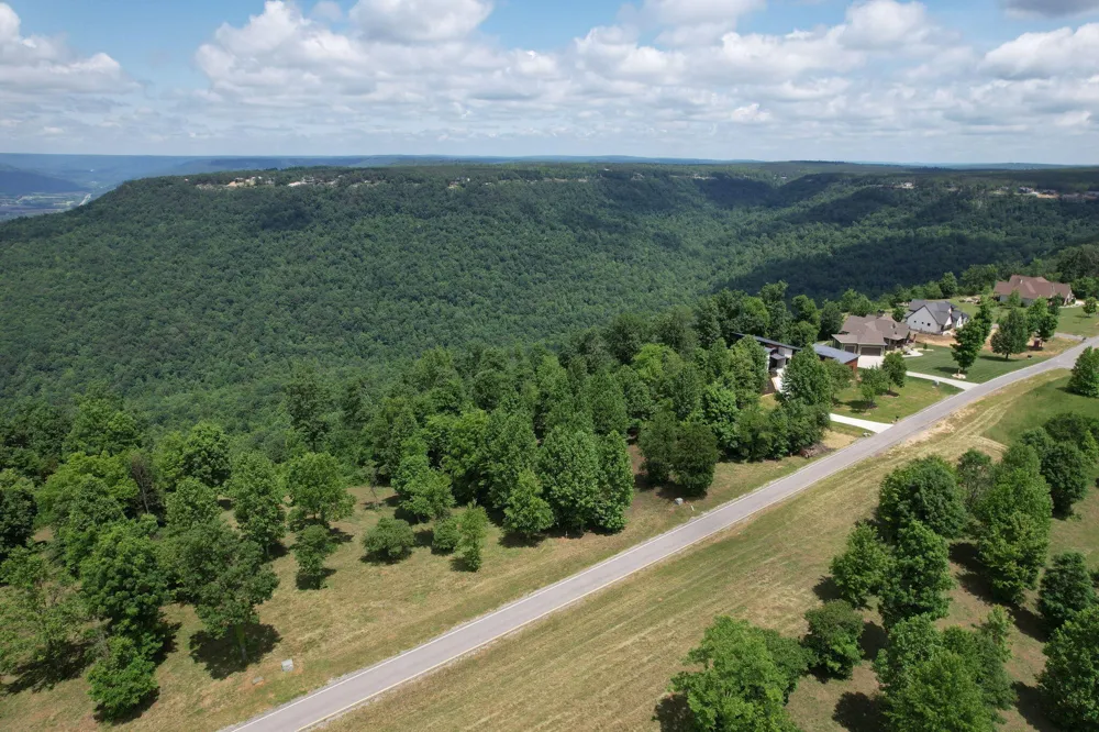 755 Sunset Circle Jasper, TN 37347