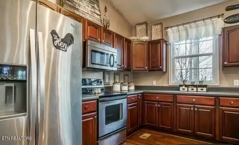 1565 Vista Drive Monterey, TN 38574