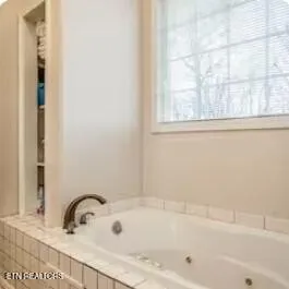 1565 Vista Drive Monterey, TN 38574