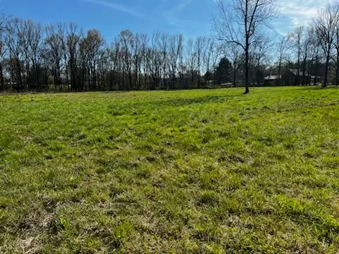 109 Neal St Huntland, TN 37345