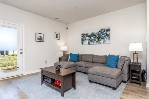 166 Grayson Cir Chapel Hill, TN 37034
