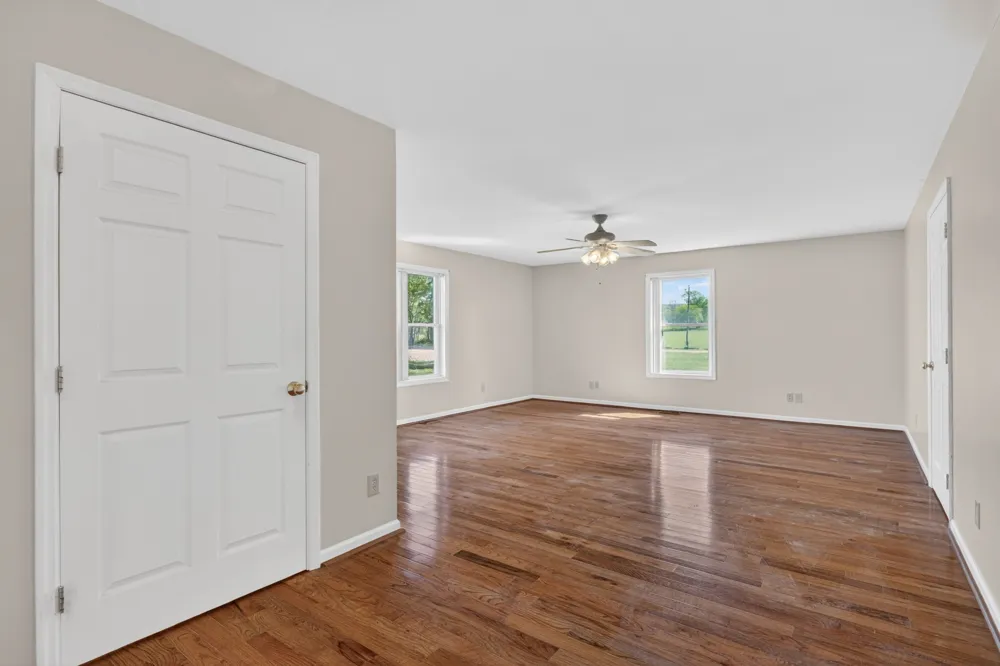 3086 Lewisburg Hwy Petersburg, TN 37144