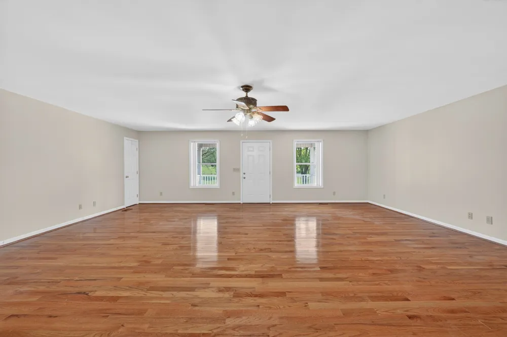 3086 Lewisburg Hwy Petersburg, TN 37144