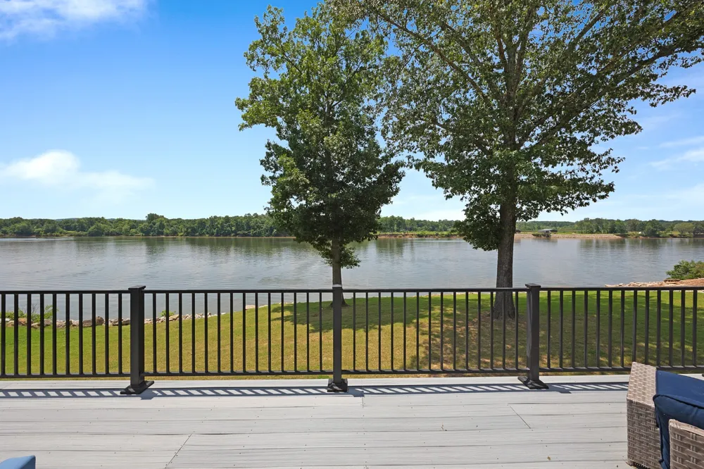 94 Mariah Ln Bath Springs, TN 38311