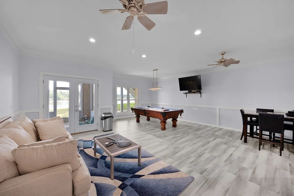 94 Mariah Ln Bath Springs, TN 38311