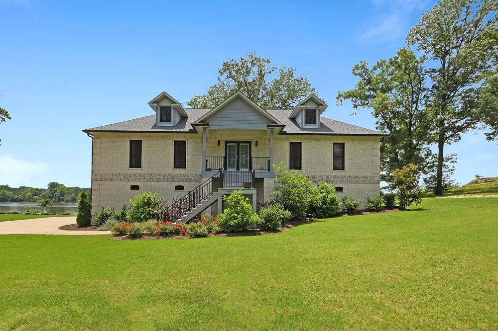 94 Mariah Ln Bath Springs, TN 38311