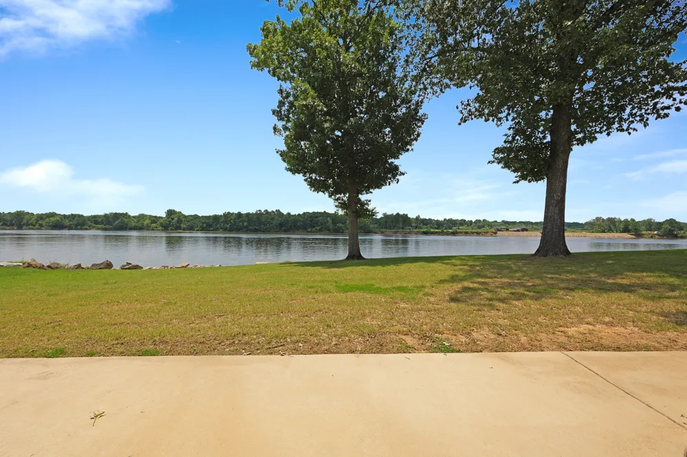 94 Mariah Ln Bath Springs, TN 38311