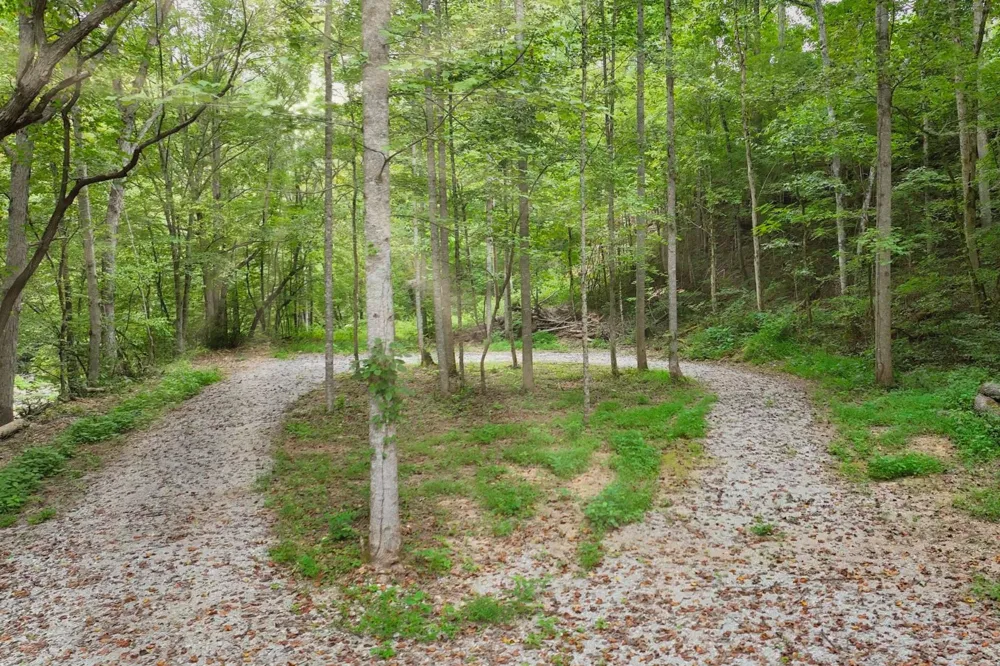 1045 Jones Mill Rd Smithville, TN 37166