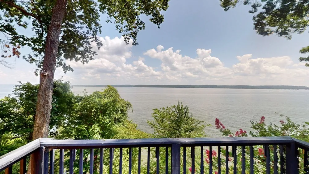 305 Keck Ln Buchanan, TN 38222