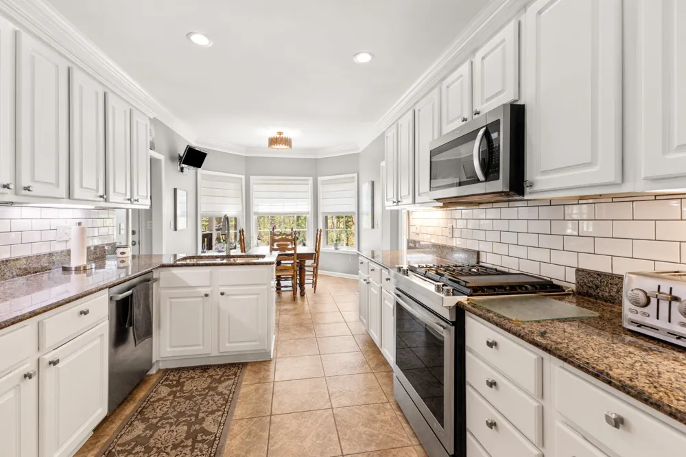 106 Meadowood Loop Burns, TN 37029