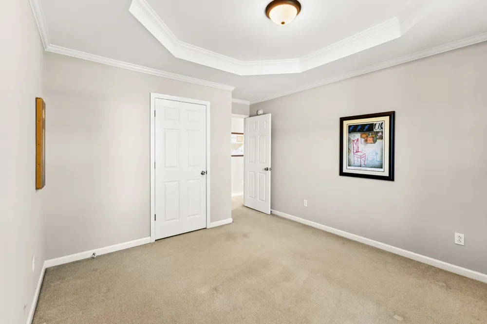 106 Meadowood Loop Burns, TN 37029