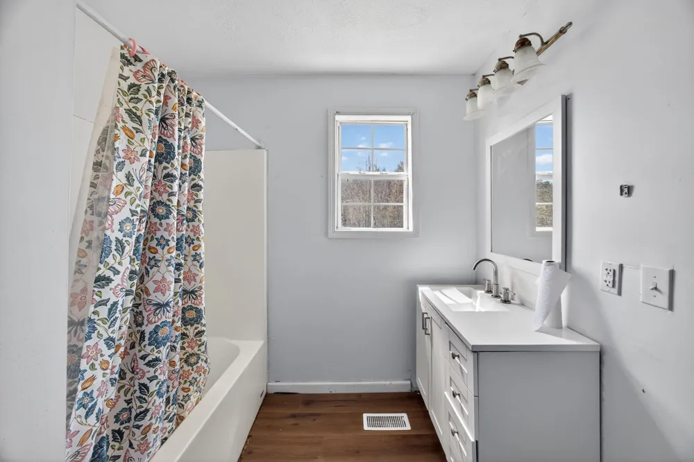 220 Pierce Ln Monterey, TN 38574