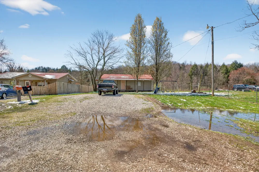 220 Pierce Ln Monterey, TN 38574
