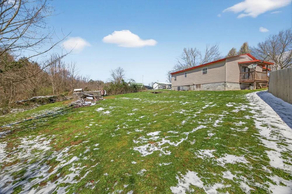 220 Pierce Ln Monterey, TN 38574