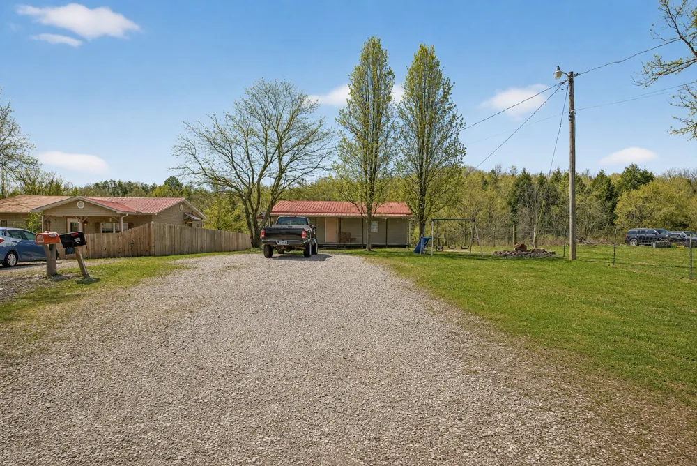 220 Pierce Ln Monterey, TN 38574