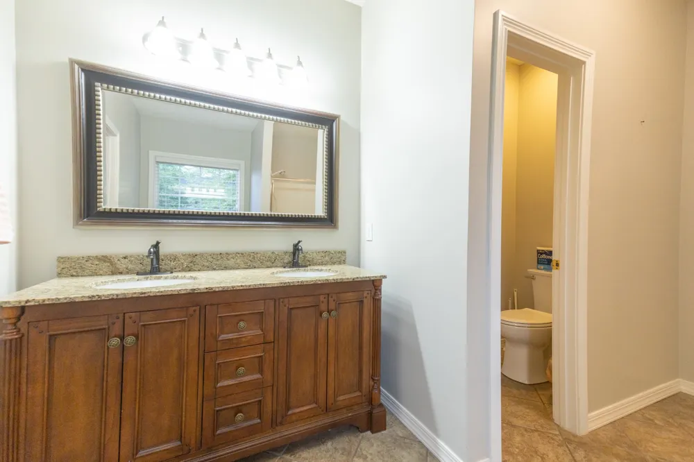 131 Belmont Cir Hendersonville, TN 37075