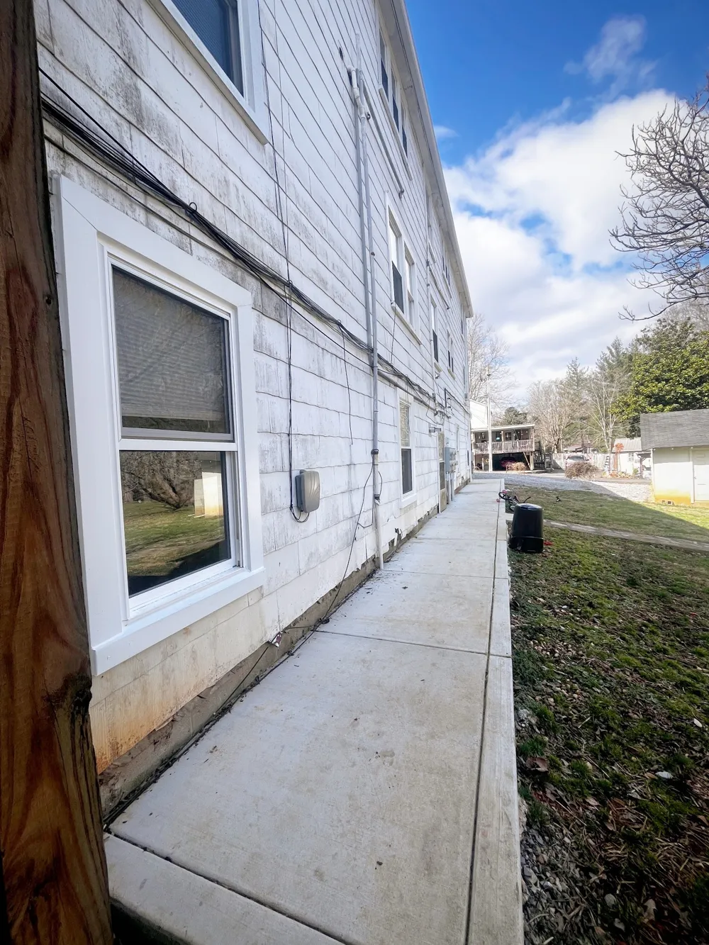 212 Westwood Dr McMinnville, TN 37110