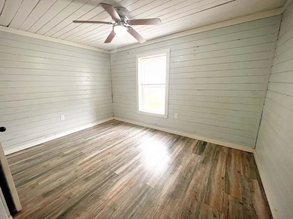 212 Westwood Dr McMinnville, TN 37110