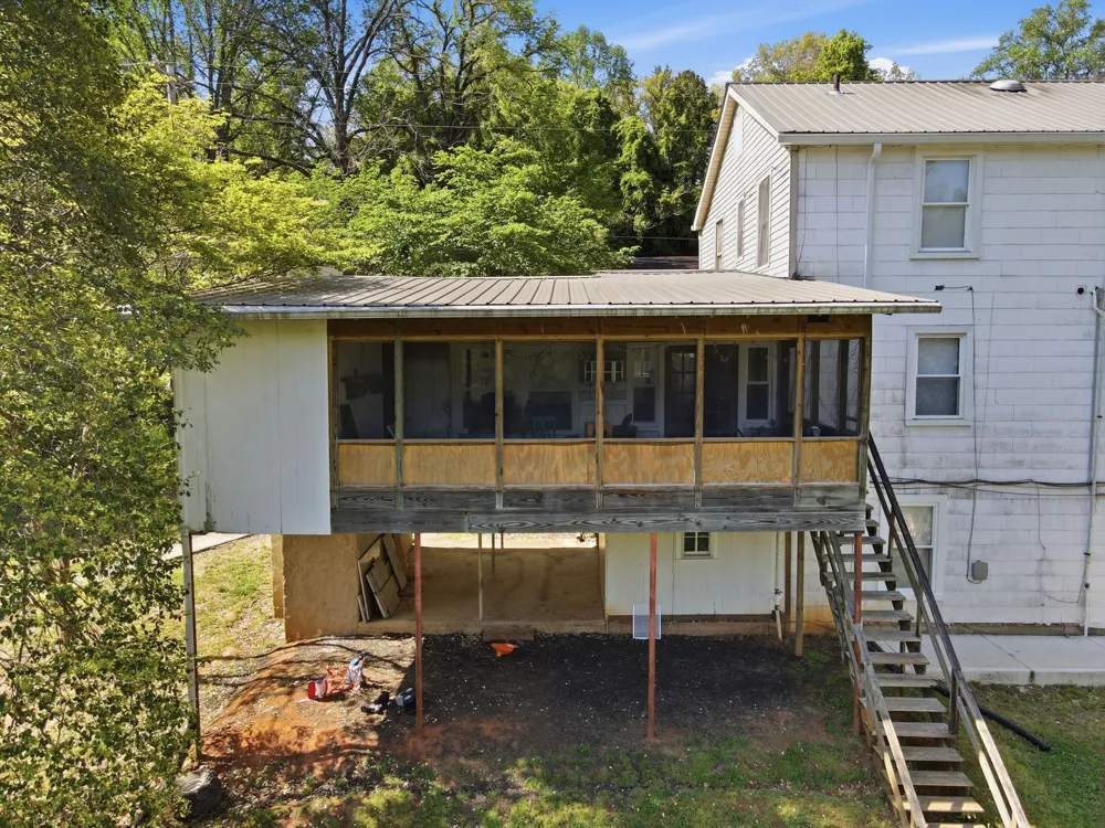 212 Westwood Dr McMinnville, TN 37110