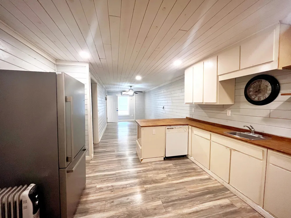 212 Westwood Dr McMinnville, TN 37110