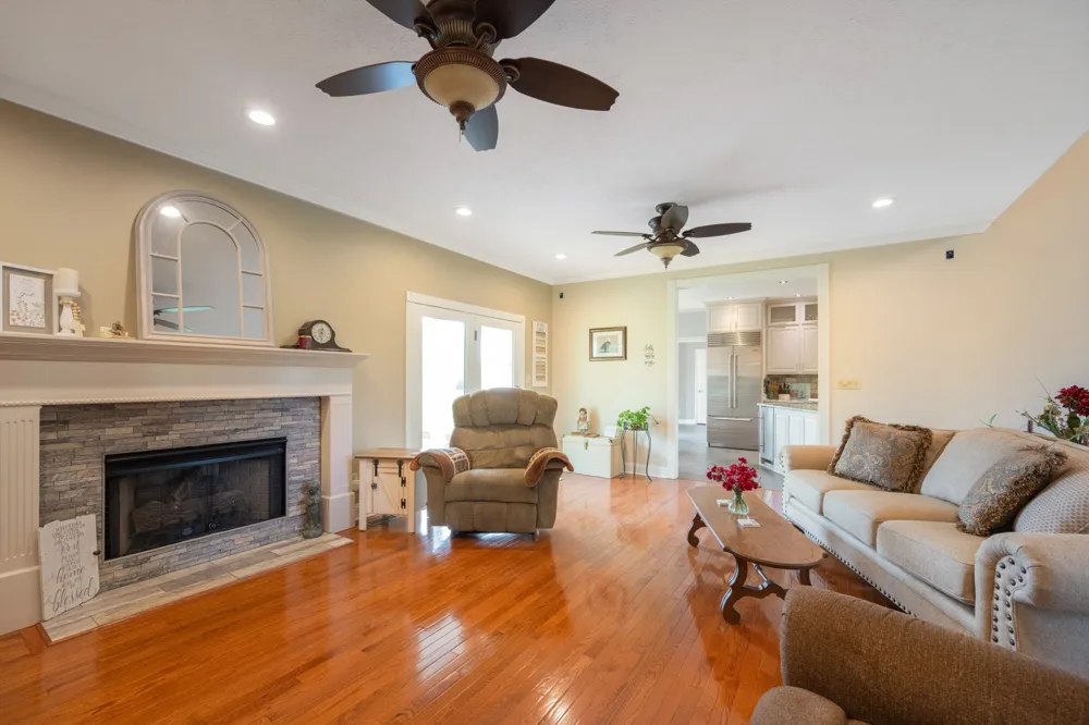 6544 Highway 436 Mc Kenzie, TN 38201