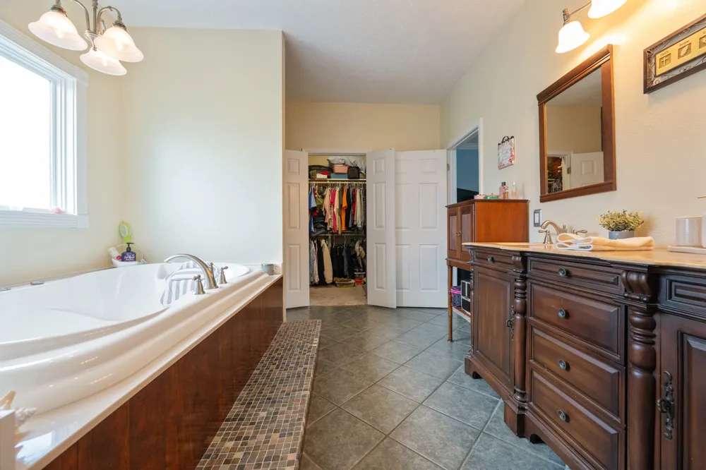 6544 Highway 436 Mc Kenzie, TN 38201