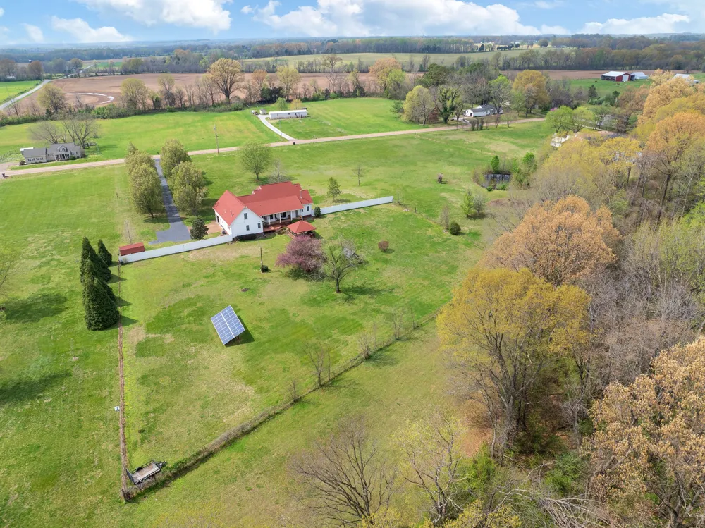 6544 Highway 436 Mc Kenzie, TN 38201
