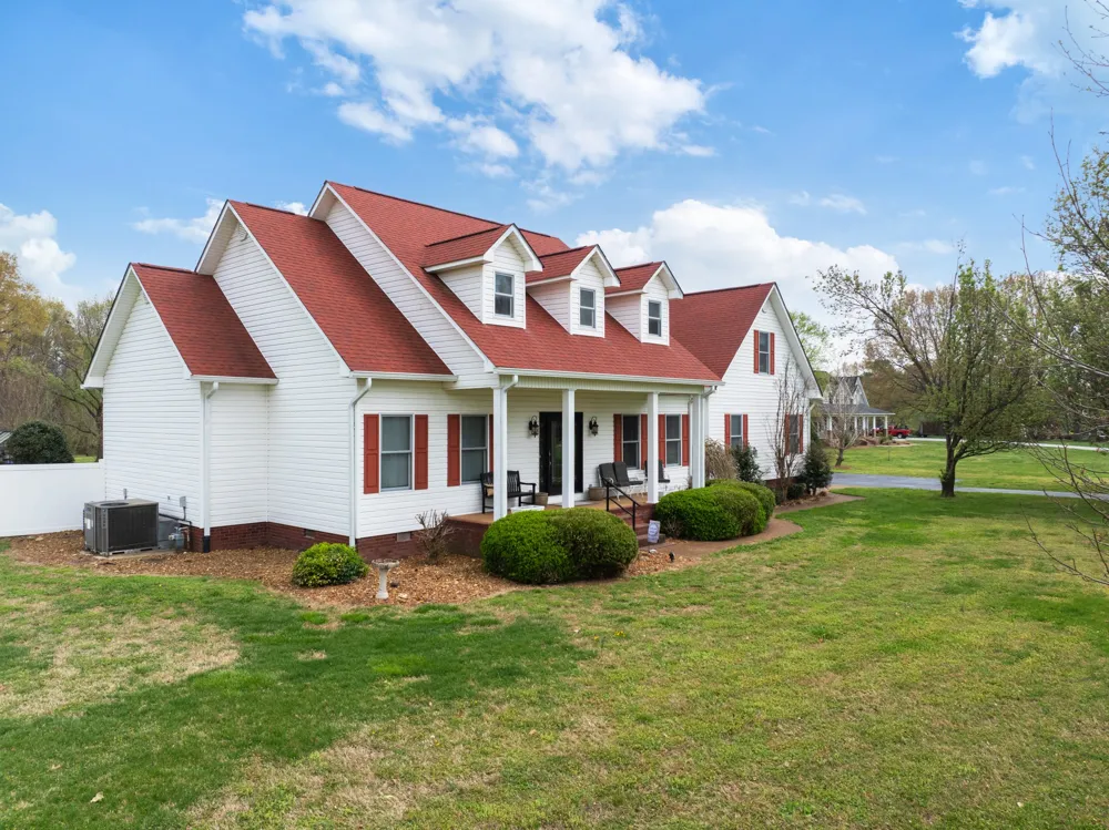 6544 Highway 436 Mc Kenzie, TN 38201