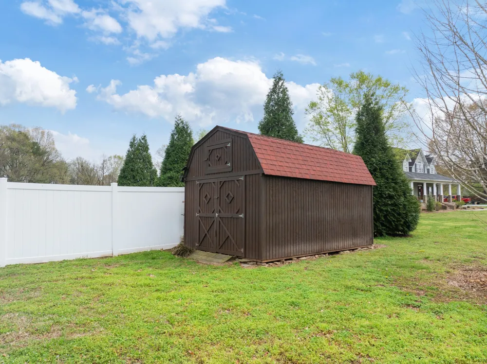 6544 Highway 436 Mc Kenzie, TN 38201