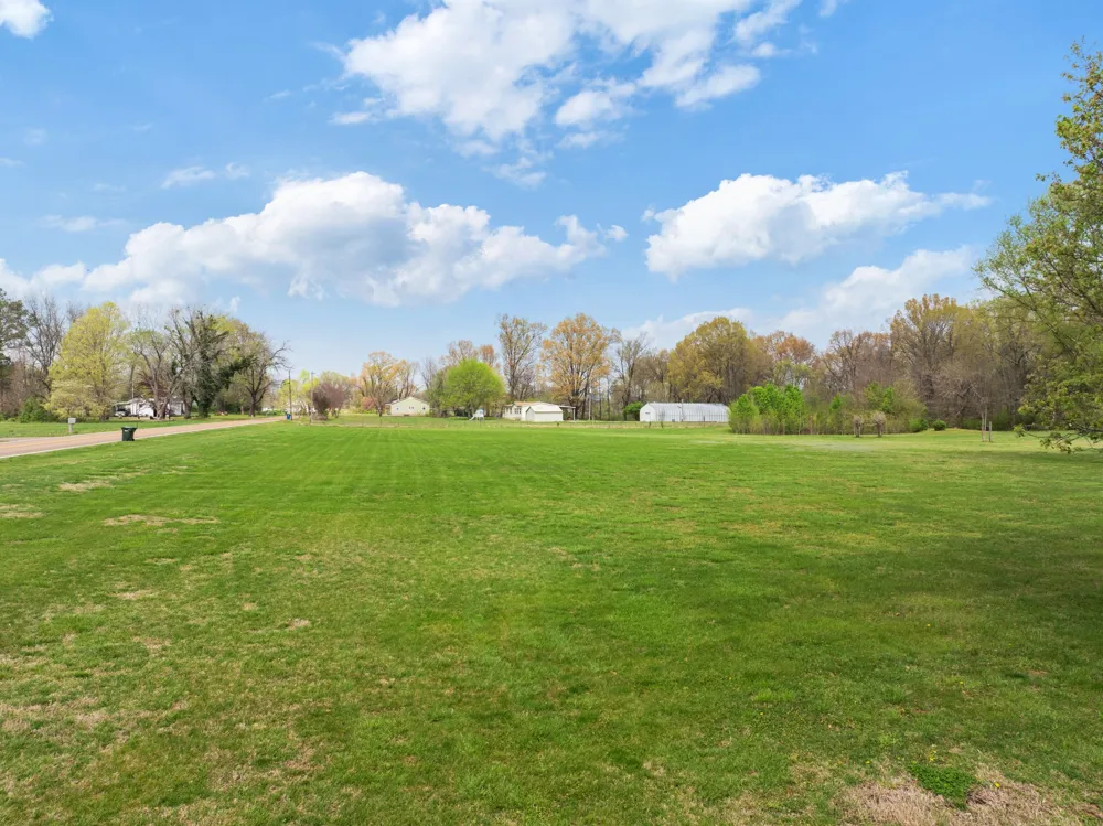 6544 Highway 436 Mc Kenzie, TN 38201