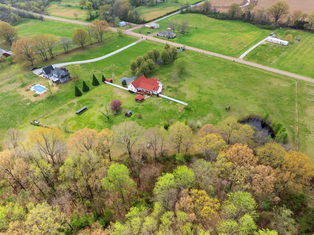 6544 Highway 436 Mc Kenzie, TN 38201