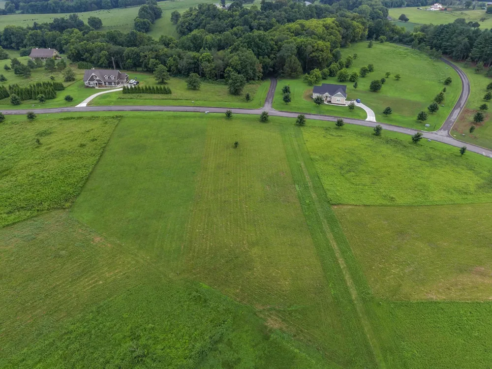 98 River Ridge Drive Dunlap, TN 37327