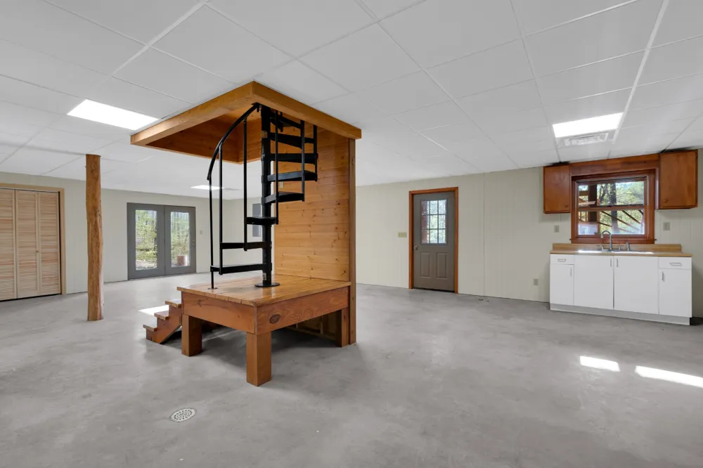 551 Shippmans Creek Rd Wartrace, TN 37183
