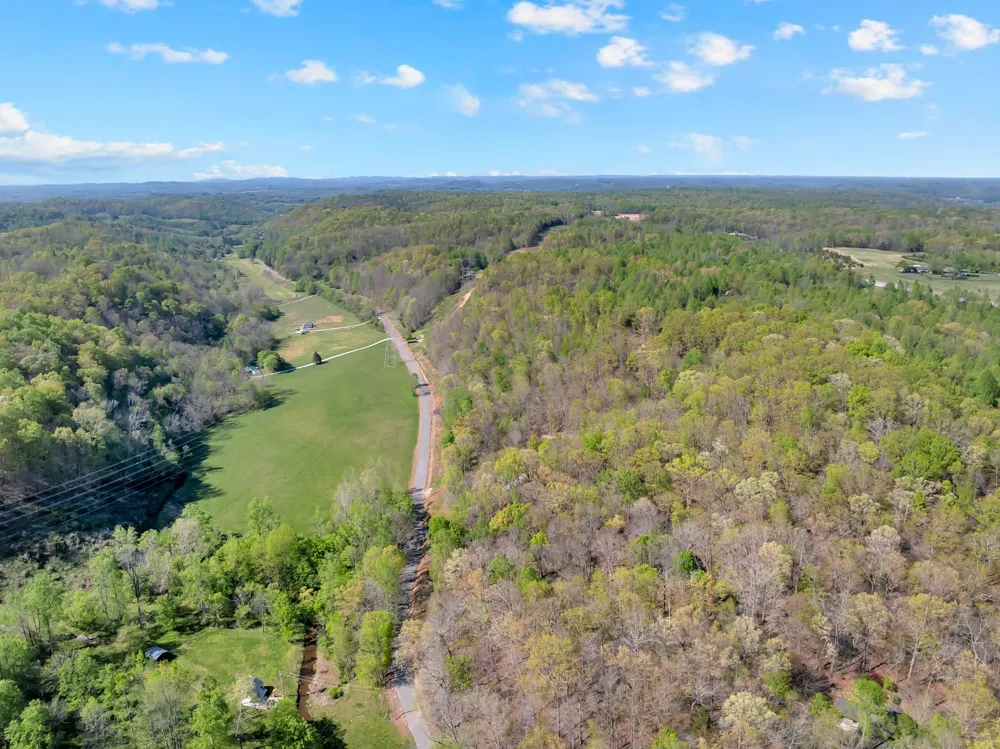 551 Shippmans Creek Rd Wartrace, TN 37183