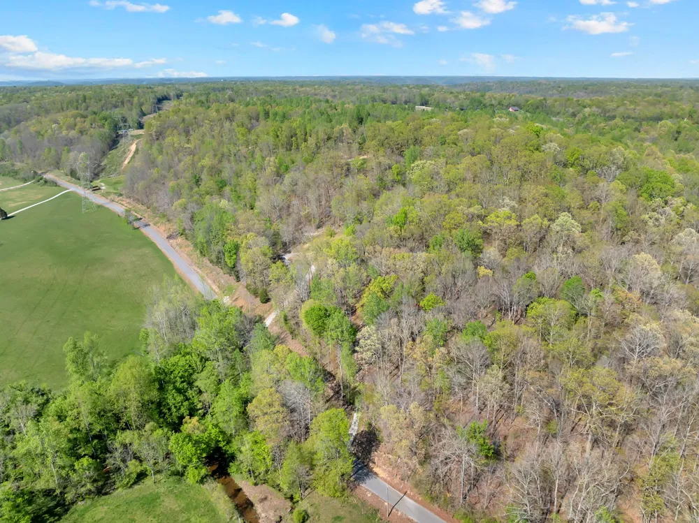 551 Shippmans Creek Rd Wartrace, TN 37183