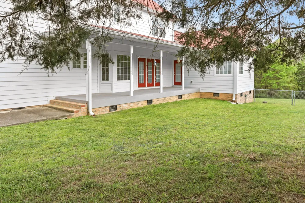 772 Salmon Branch Rd Erin, TN 37061