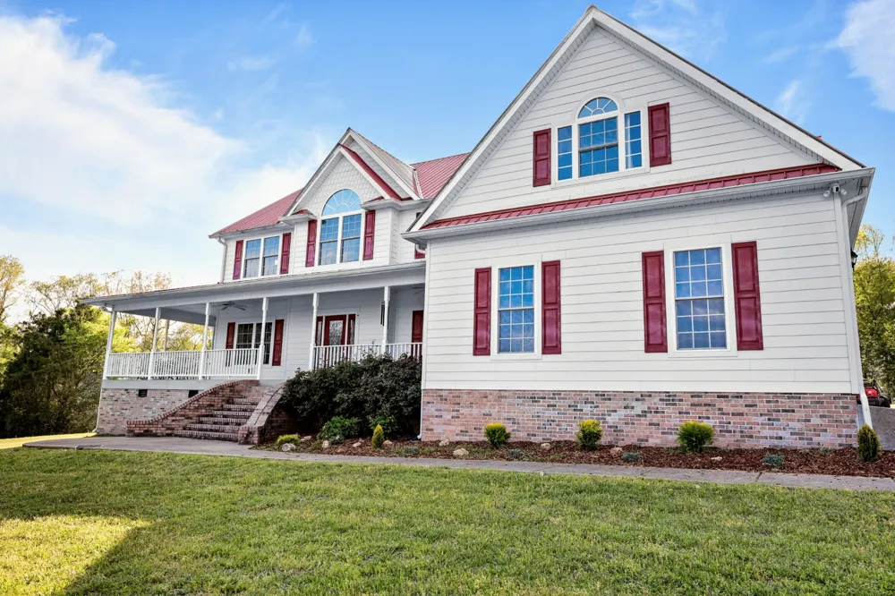 772 Salmon Branch Rd Erin, TN 37061