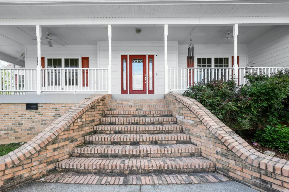 772 Salmon Branch Rd Erin, TN 37061