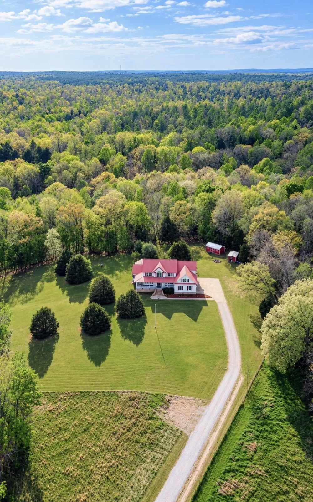 772 Salmon Branch Rd Erin, TN 37061
