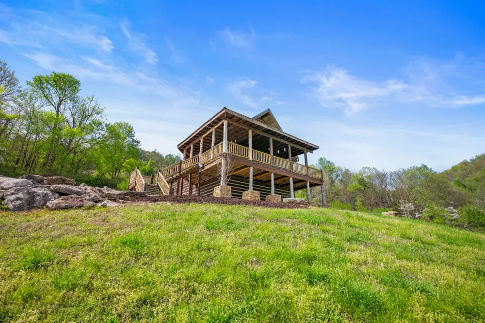 4818 Ensor Hollow Rd Buffalo Valley, TN 38548