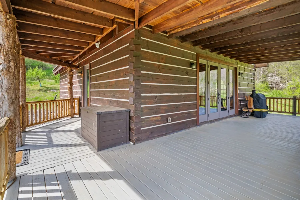 4818 Ensor Hollow Rd Buffalo Valley, TN 38548