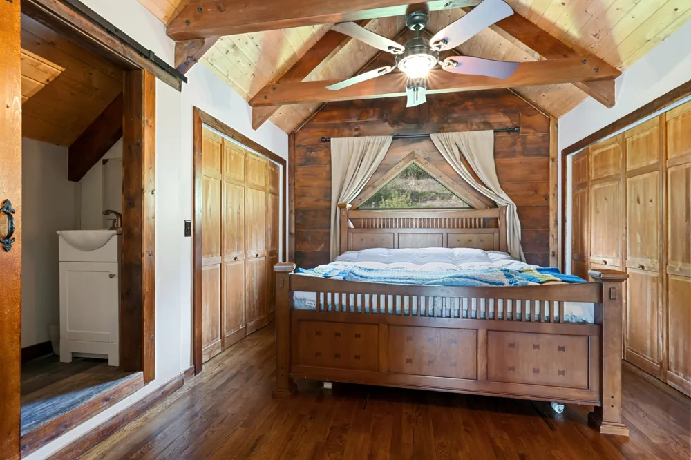 4818 Ensor Hollow Rd Buffalo Valley, TN 38548