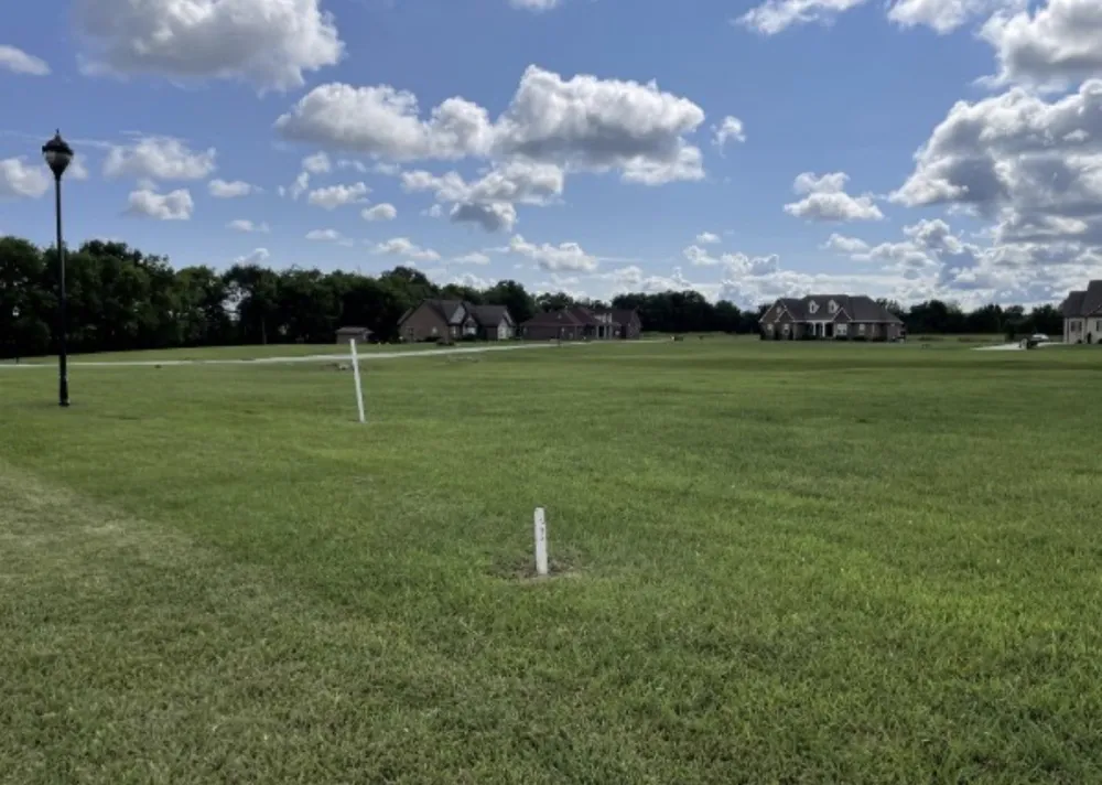 0 boro cir Hillsboro, TN 37342