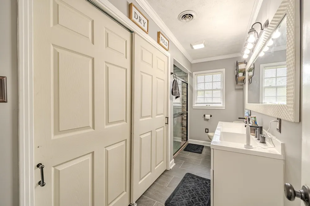 280 BOWEN DR Savannah, TN 38372