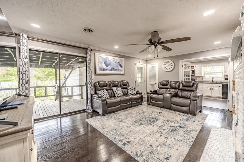 280 BOWEN DR Savannah, TN 38372