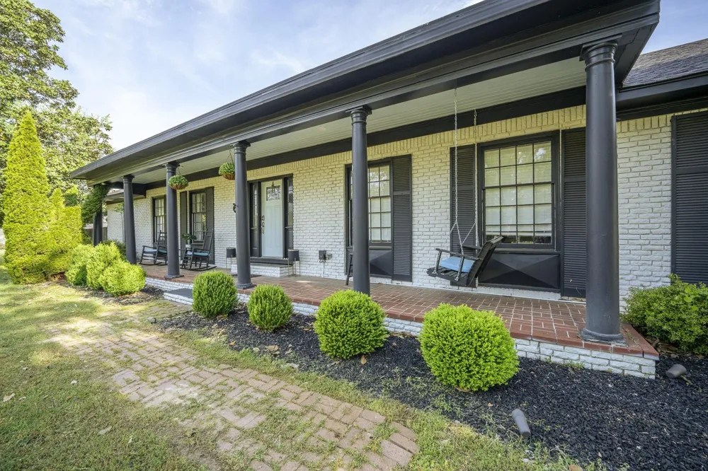 280 BOWEN DR Savannah, TN 38372