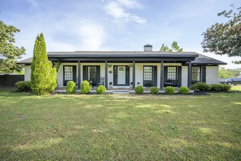 280 BOWEN DR