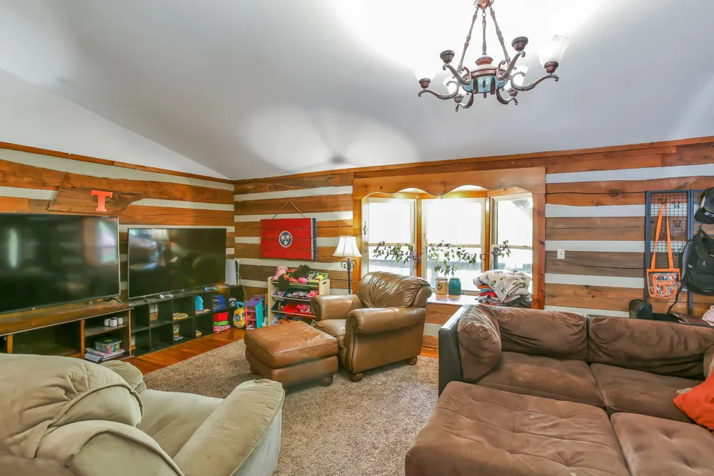 5511 Highway 41A Joelton, TN 37080